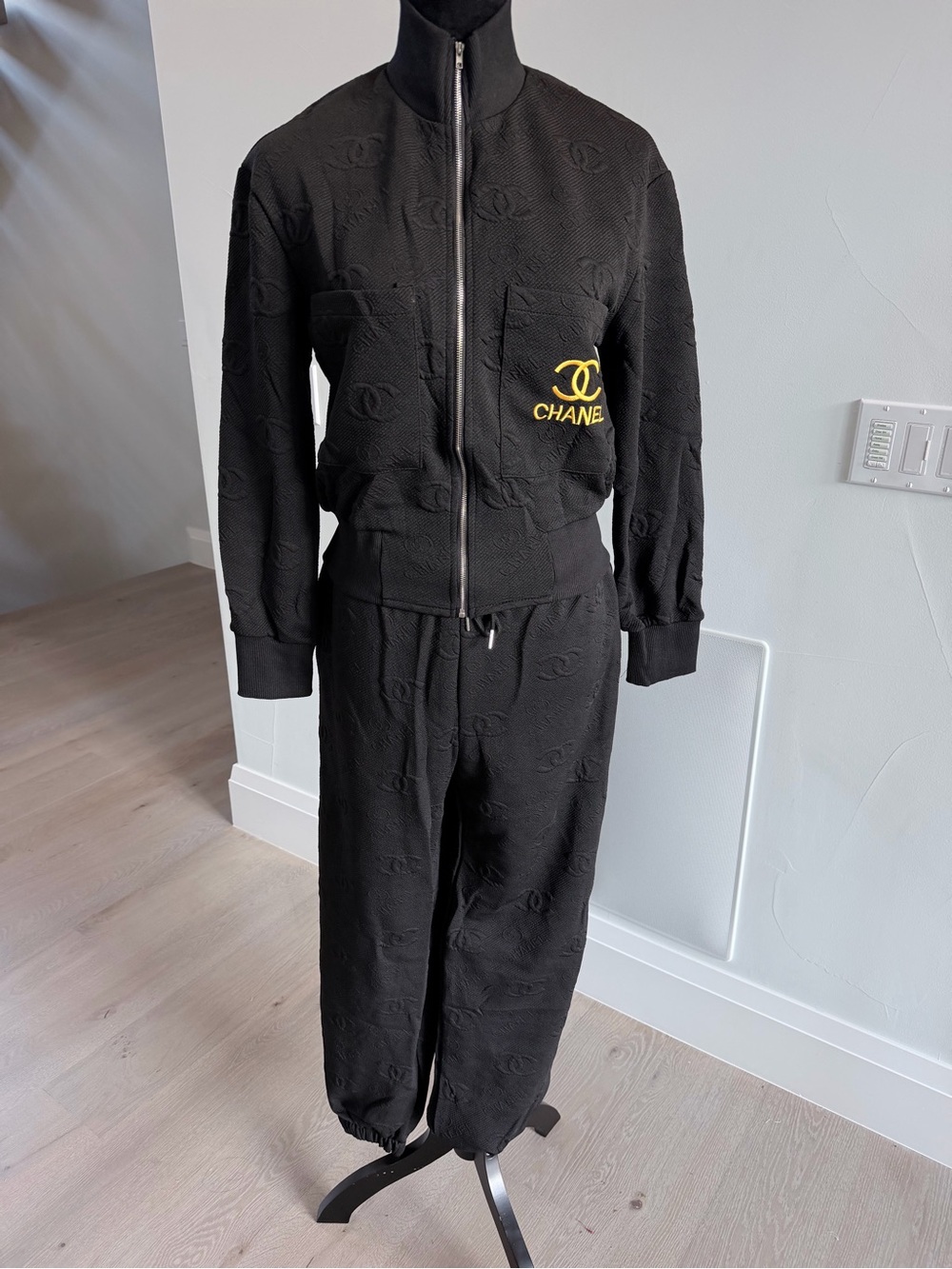 Black Two Piece Matching Set Tracksuit with pockets size S